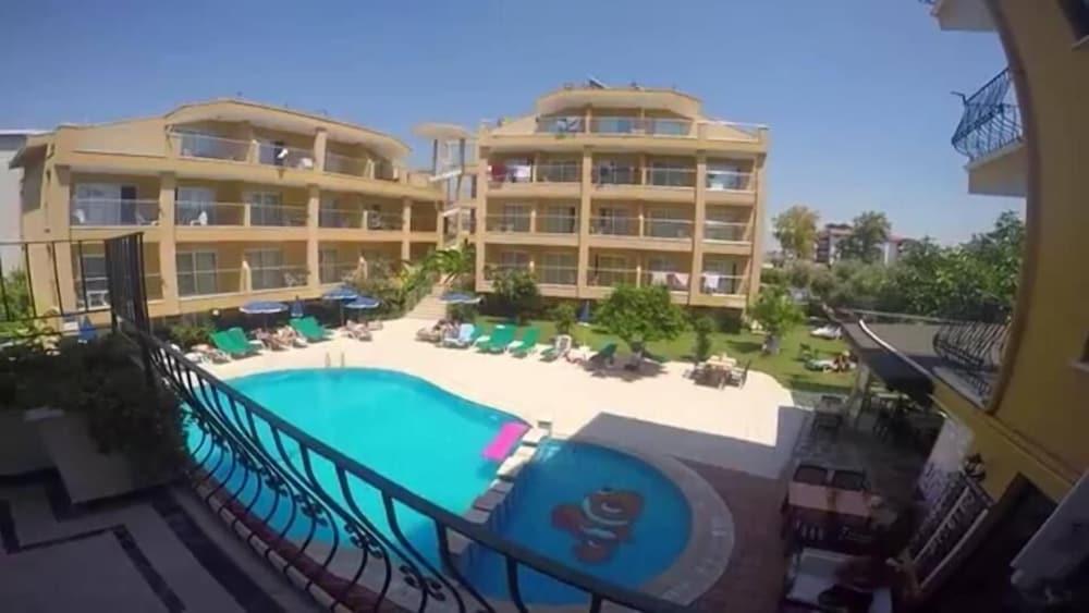 Begonville Apart Hotel Side Exterior foto