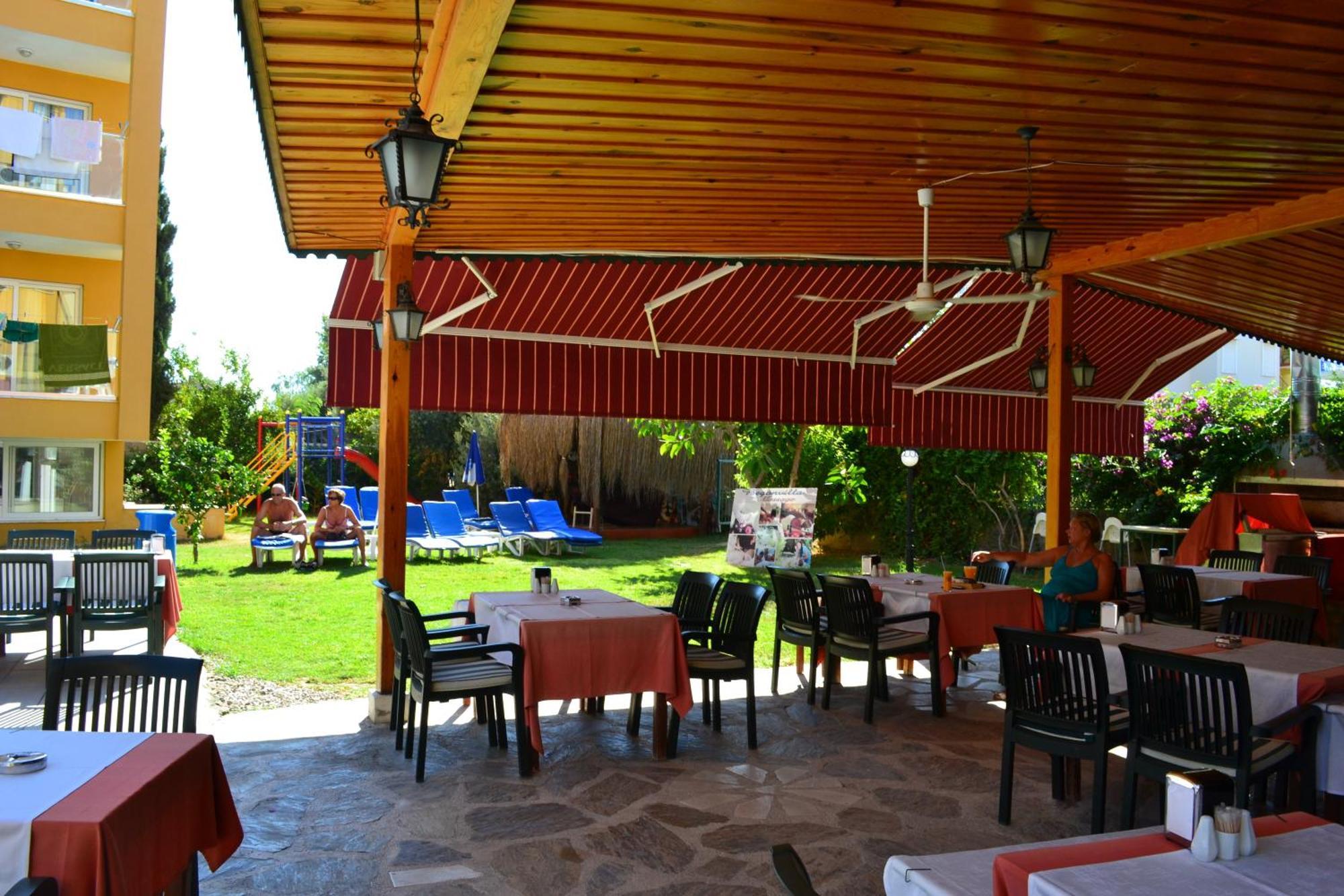 Begonville Apart Hotel Side Exterior foto